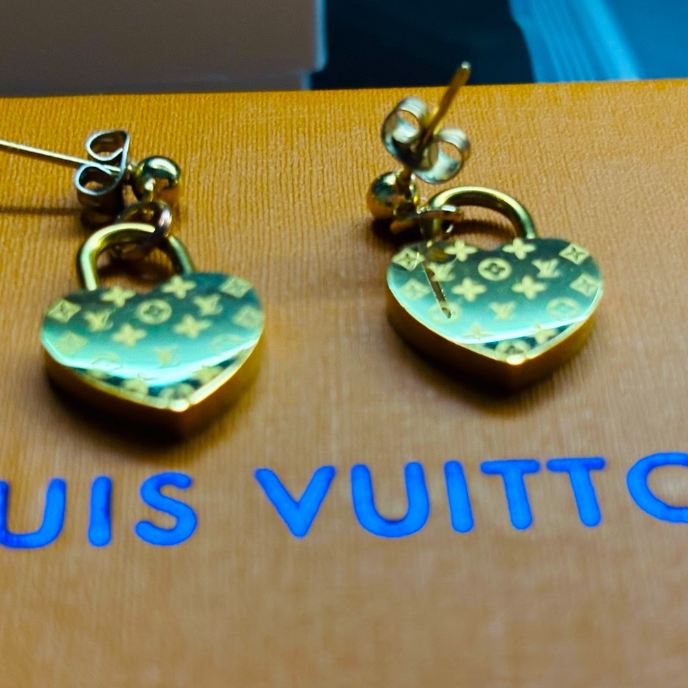 Louis Vuitton Gold Heart Monogram Padlock Earrings - Picture 6 of 11